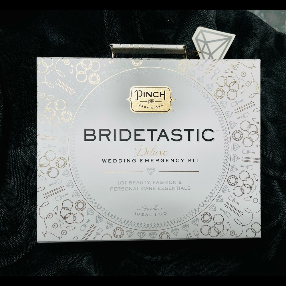 Pinch Provisions Bridetastic - Deluxe Bridal Kit